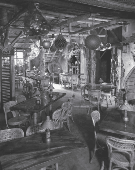 Don Beachcomber interior